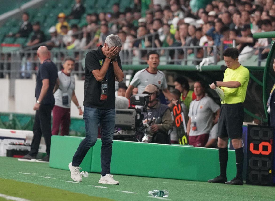 国安陷入泥, img, 了巴萨 国安陷入泥, img, 了巴萨